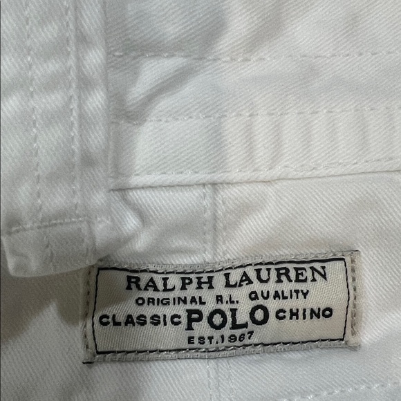 Ralph Lauren White Polo Shorts - Picture 3 of 8